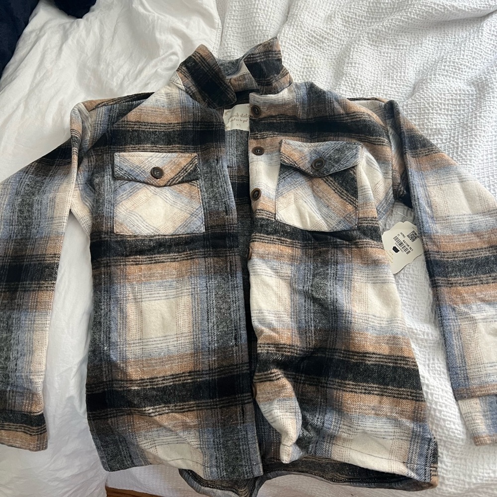 Unworn WITH TAGS!!! Altar'd state flannel
